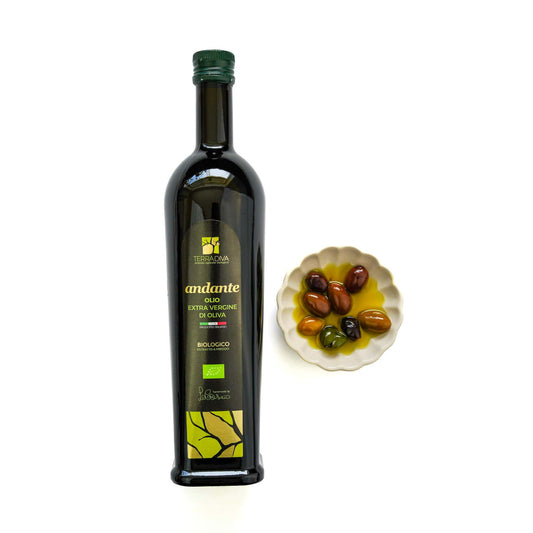 Ein gesundes Olivenöl mit mildem Geschmack. Bestes Olivenöl jetzt kaufen.